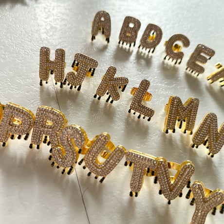 Bling bling letter ring