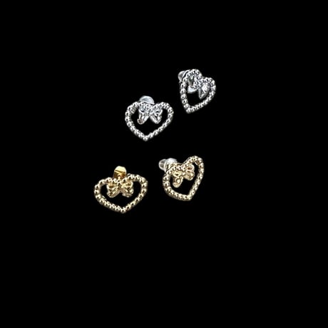 Me love earrings