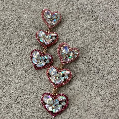Pink heart design earrings