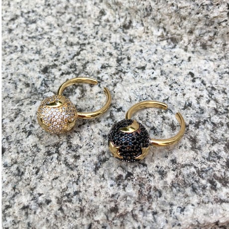 Bijoux ball ring