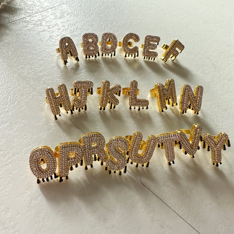 Bling bling letter ring