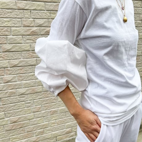 bud sleeve tee