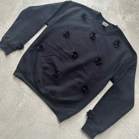 Blooming sweat top