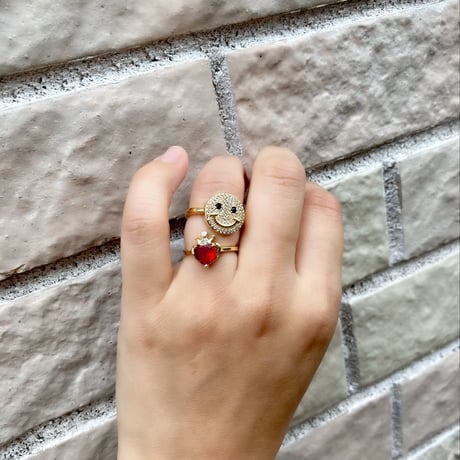Smiley ring