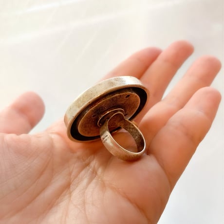 Round face ring