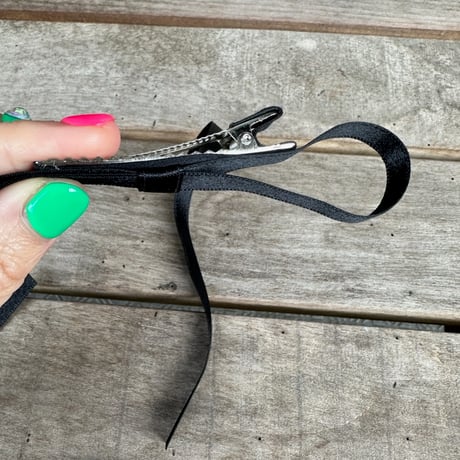 Ribbon hair pin
