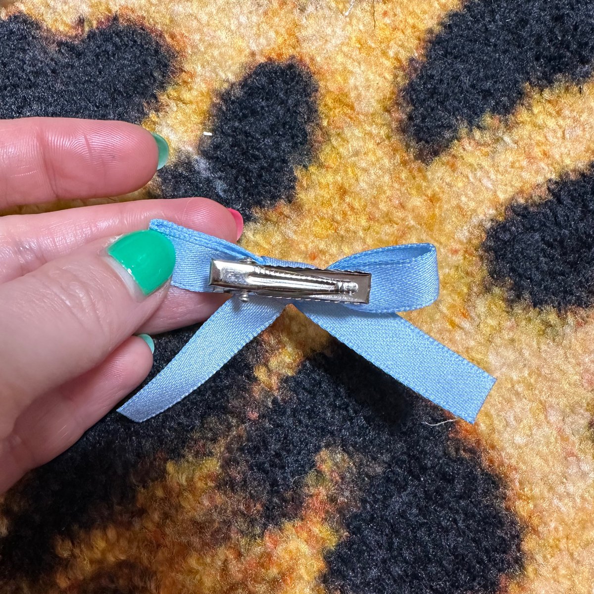 New ribbon clip | burself