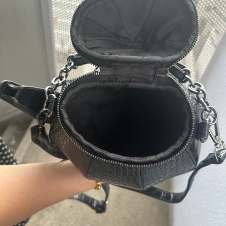 Black Pot bag