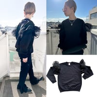 Ruffle shoulder top