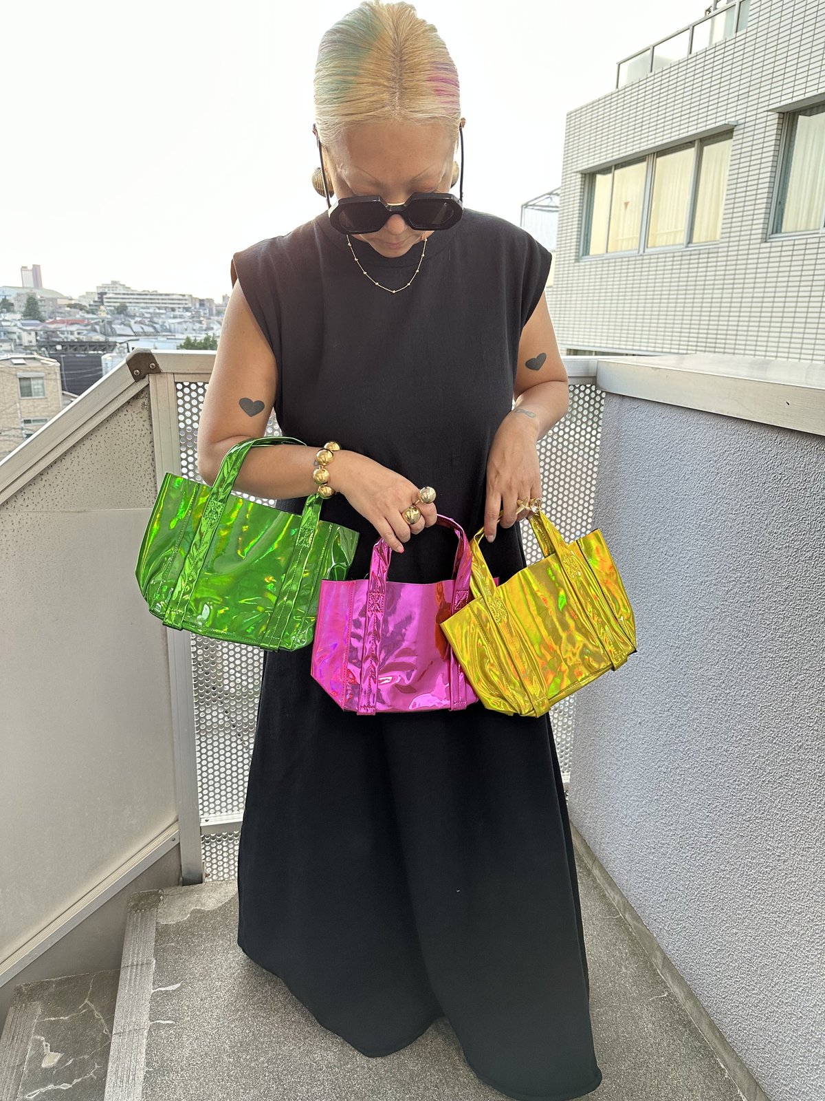 holographic mirror tote small | burself
