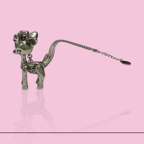 Otro accesorio / deer necklace