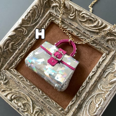 Mini bag necklace by kyo505 x burself
