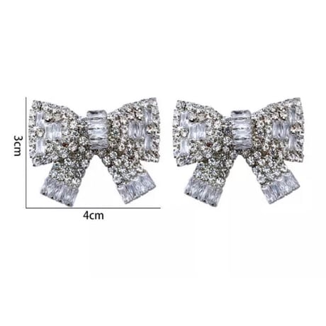 Big ribbon jewel earrings