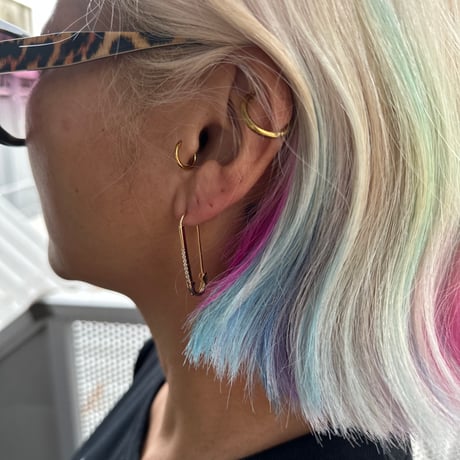 Me love earrings