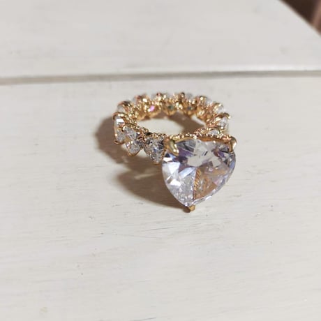 Princess heart ring