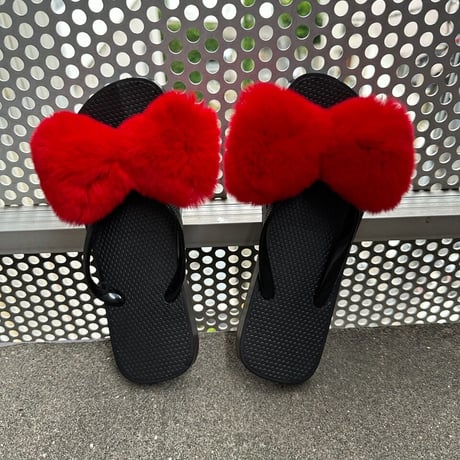 Ribbon fur thong