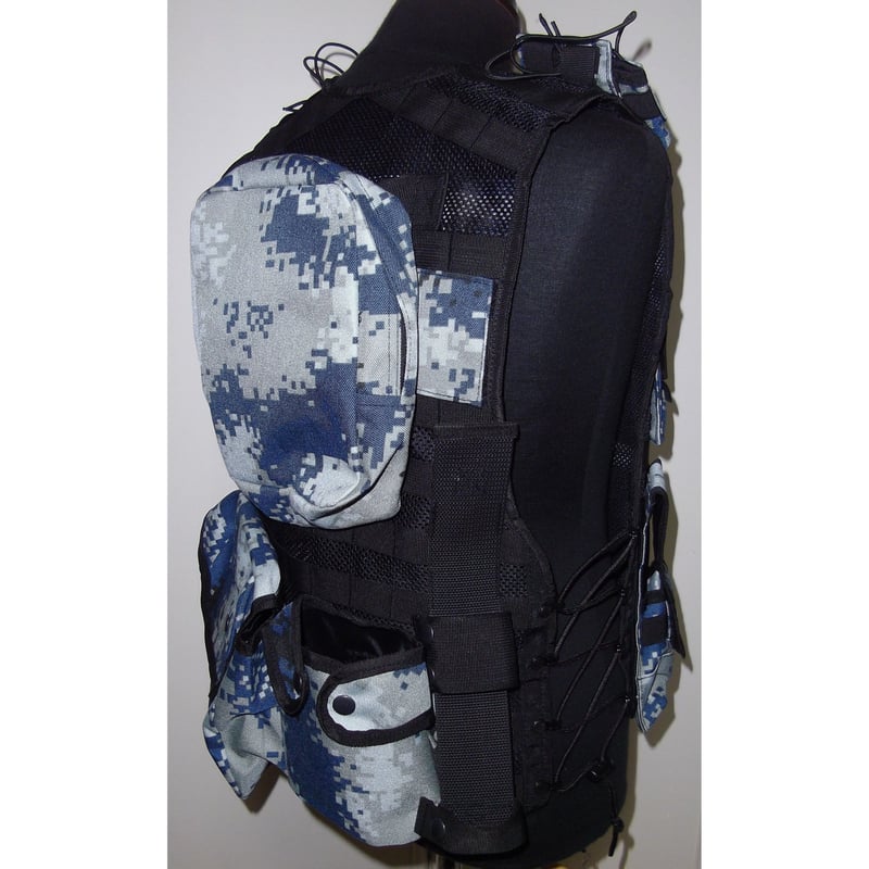 官品) 台湾陸軍実物戦闘個装セット(背嚢 ゴーグル プロテクター 中華