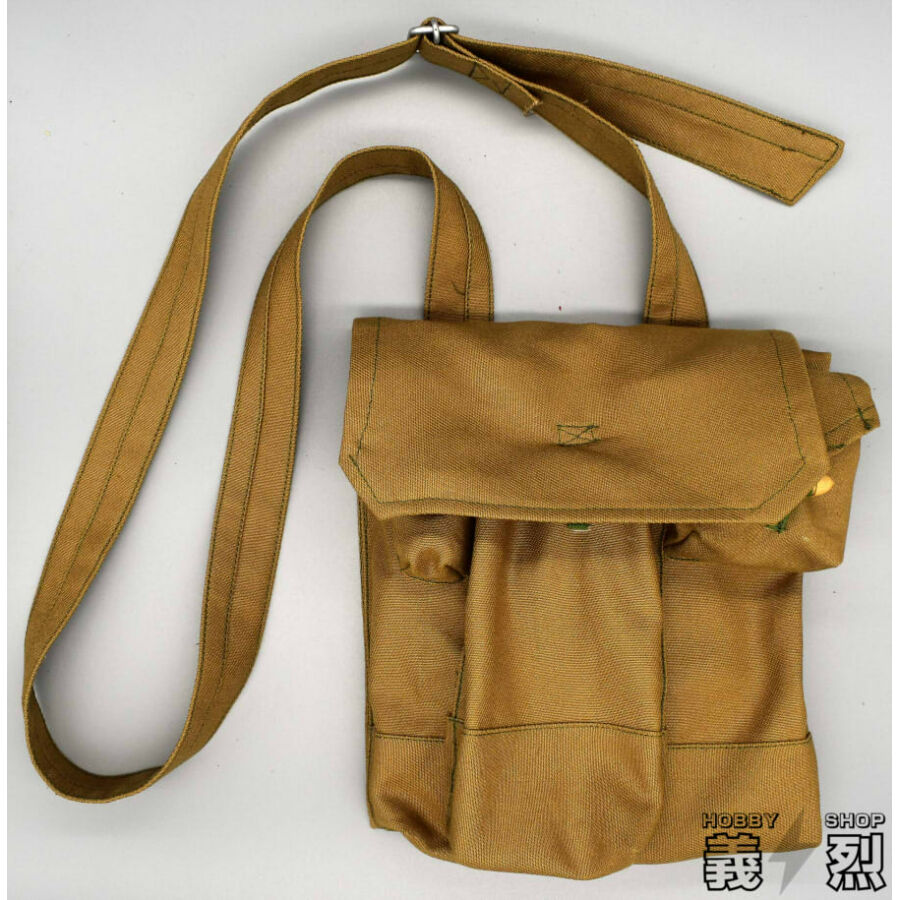 AK 用マガジンポーチ　ベトコン　ベトナム戦争　実物 北ベトナム人民軍AK-47用3ポケットマガジンポーチ(複製品) | 義烈