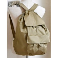 日本海軍背嚢カーキ系色リュックサック・復刻品