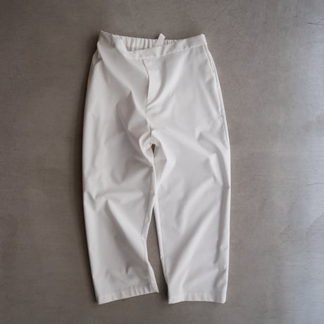 relaxed wide pants/white