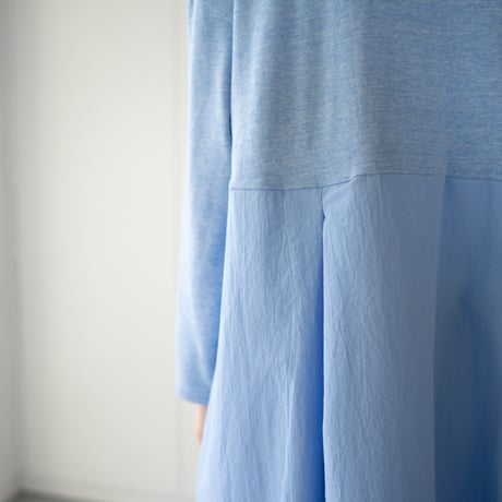 mixed fabric panel dress/blue heather