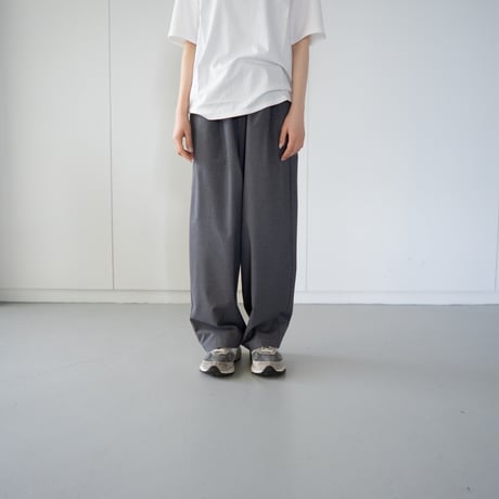 relaxed wide pants/charcoal gray