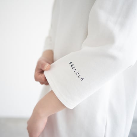 mid-length heritage Basque shirt/off white
