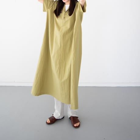 open collar pullover one piece/lime