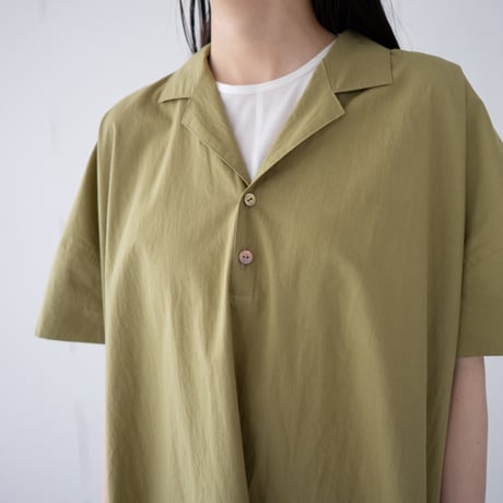 open collar pullover one piece/lime