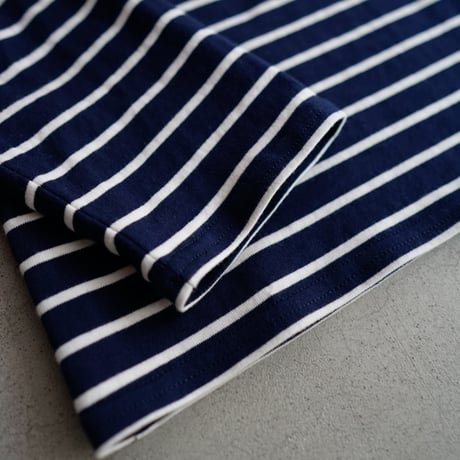border border long sleeve tee/navy
