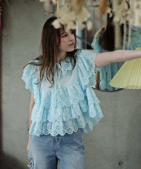 （select）パンチングレースブラウス