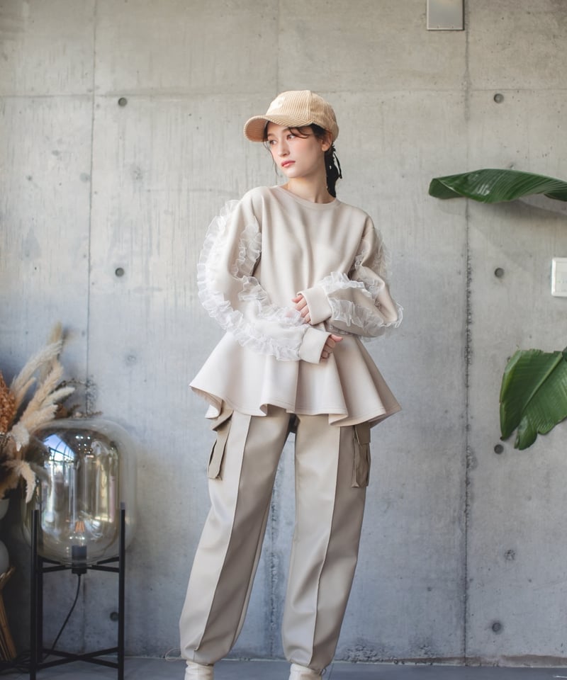 美品　一度着用　fitmore オーガンジーフリルレイヤードスウェット　白 オーガンジーフリルレイヤードスウェット【宅配便】 | Fit more