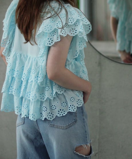 （select）パンチングレースブラウス