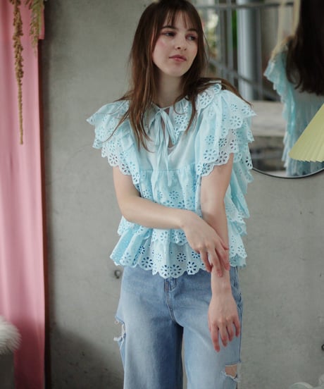 （select）パンチングレースブラウス