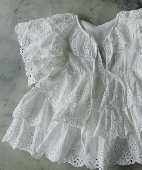 （select）パンチングレースブラウス