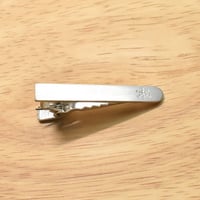 雪の結晶模様のネクタイピン