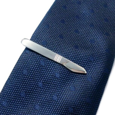 メス 医療器具 シルバー ネクタイピン  A