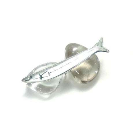 秋刀魚（サンマ）のシルバーピンブローチ