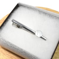 バスケットボール シルバーネクタイピン  デザインC