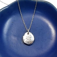 太陽模様のシルバーネックレス  No-05　【一点物】