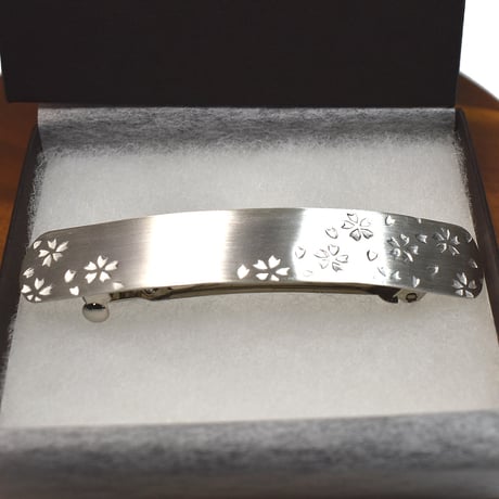 桜/桜の花びら模様 シルバー バレッタ Mサイズ