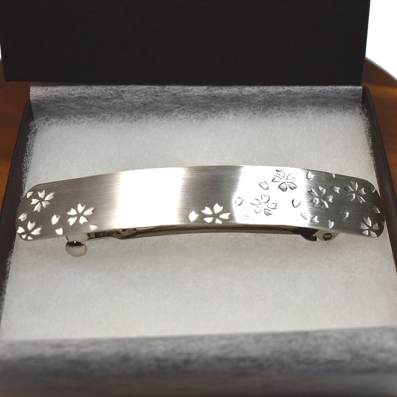 桜/桜の花びら模様 シルバー バレッタ Mサイズ | シルバー 桜/桜の花びら模様 シルバー バレッタ Mサイズ | シルバー