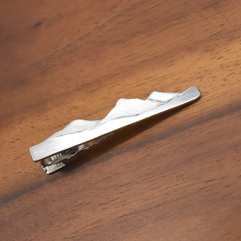 山をモチーフにしたシルバーネクタイピン | シルバーアクセサリー工房