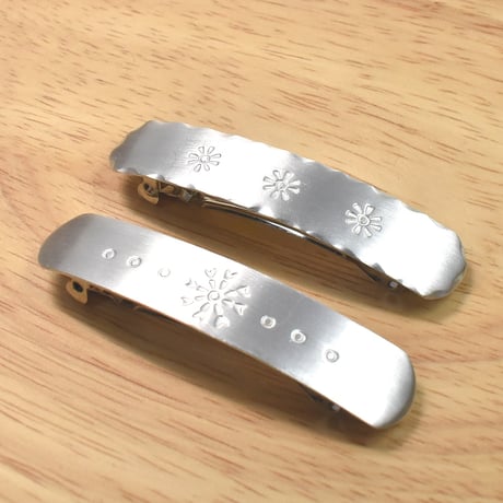 3つの花模様 シルバーバレッタ Sサイズ