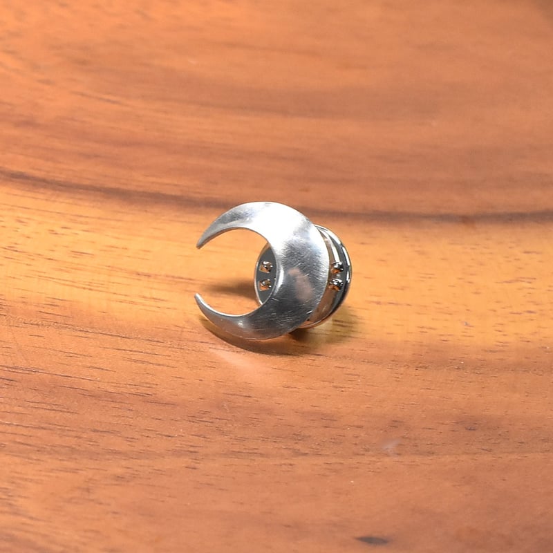 三日月 シルバー ピンブローチ | シルバーアクセサリー工房アンク 三日月 シルバー ピンブローチ | シルバーアクセサリー工房アンク