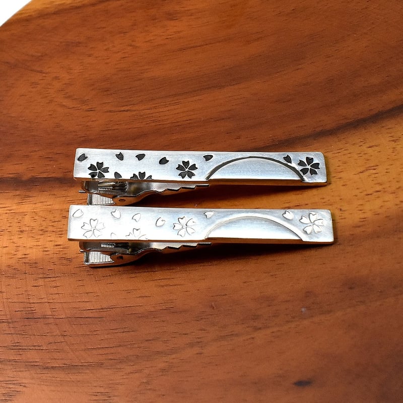 満月と桜 シルバーネクタイピン 燻し仕上げ | シルバーアクセサリー