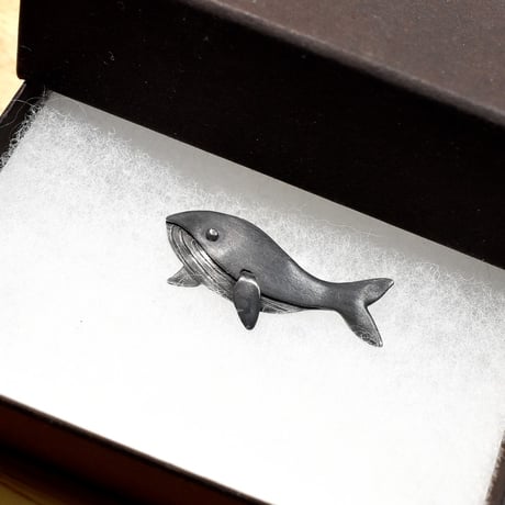 鯨 クジラ シルバーブローチ（ピンバッチ）　一点物