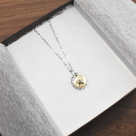 K18 Gold ネックレス  星のゴールドネックレス