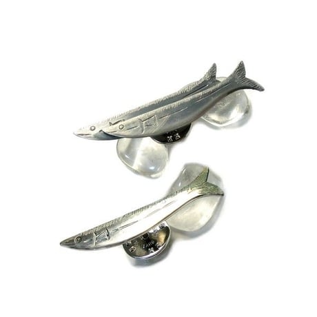 2匹の秋刀魚（サンマ) シルバー ピンブローチ
