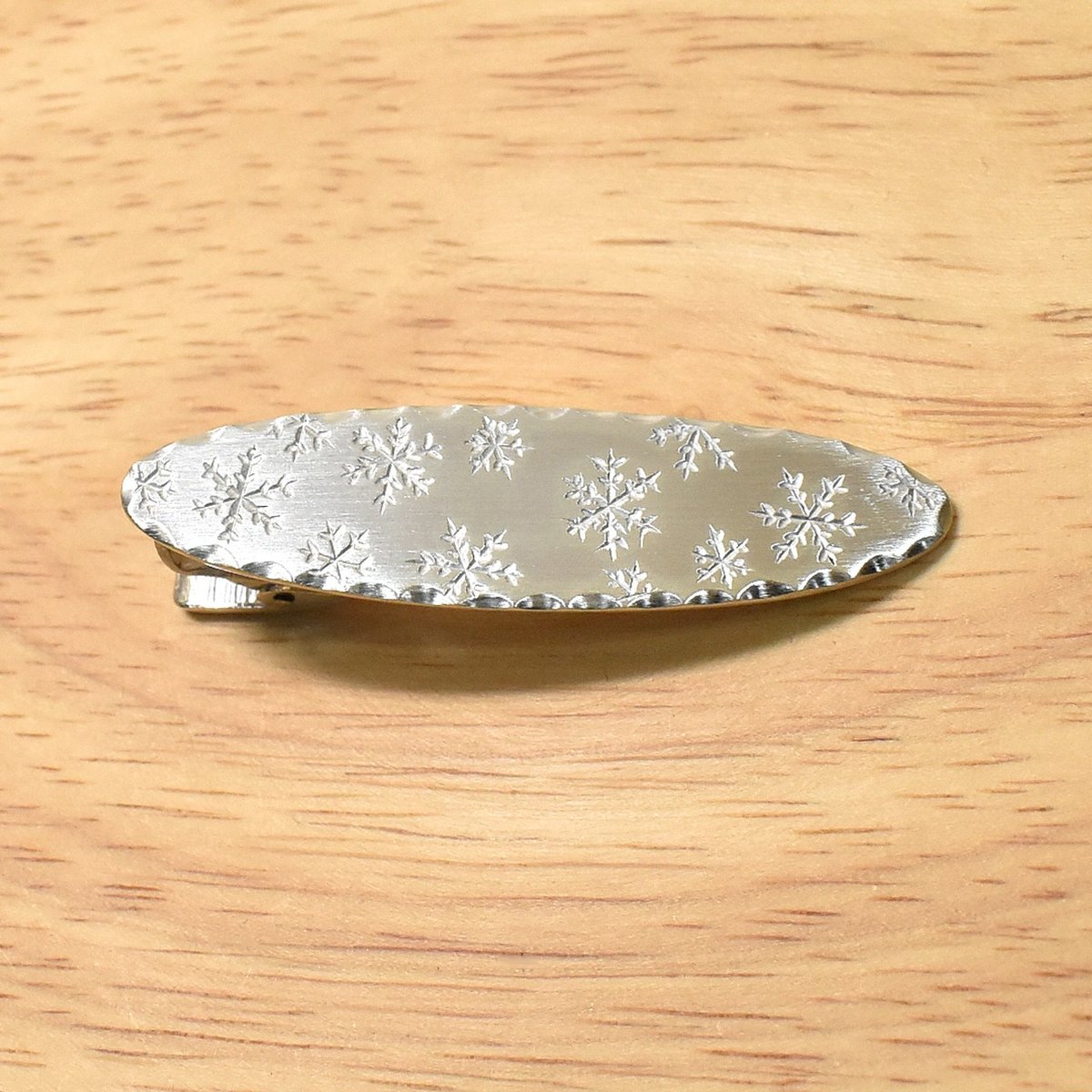 雪の結晶 楕円形 シルバーネクタイピン ストール、スカーフ留めにも